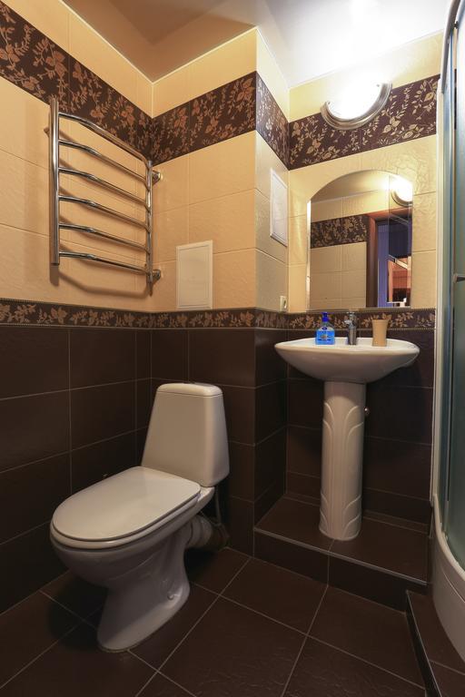 Apartment On Obolonskiy Prospect 12 Kiev Esterno foto
