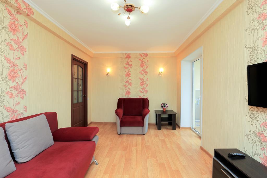 Apartment On Obolonskiy Prospect 12 Kiev Esterno foto